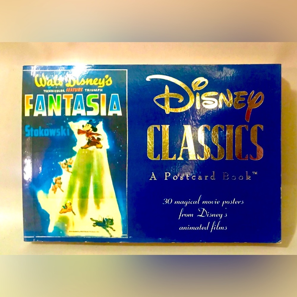 VINTAGE DISNEY 1991 CLASSICS 30 POSTCARD BOOK!